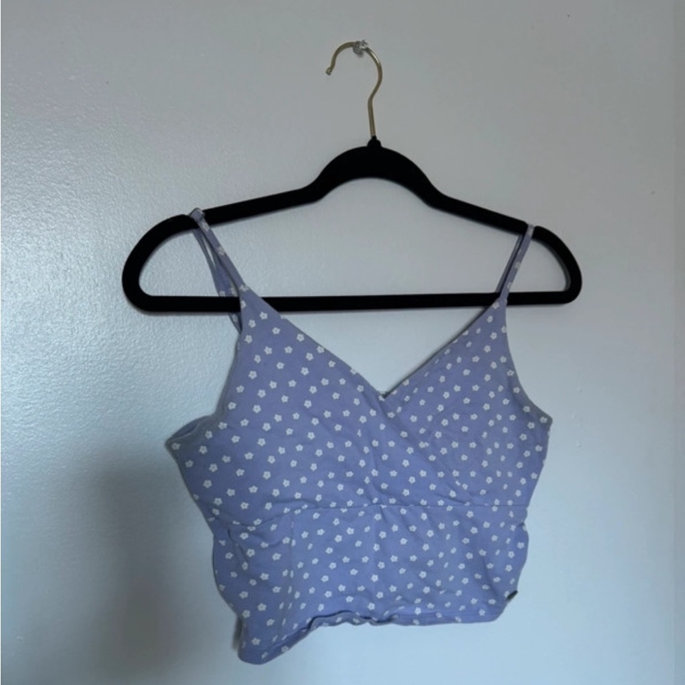 Spring/Summer Hollister Crop Top